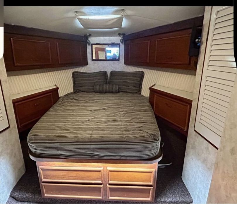 V-berth